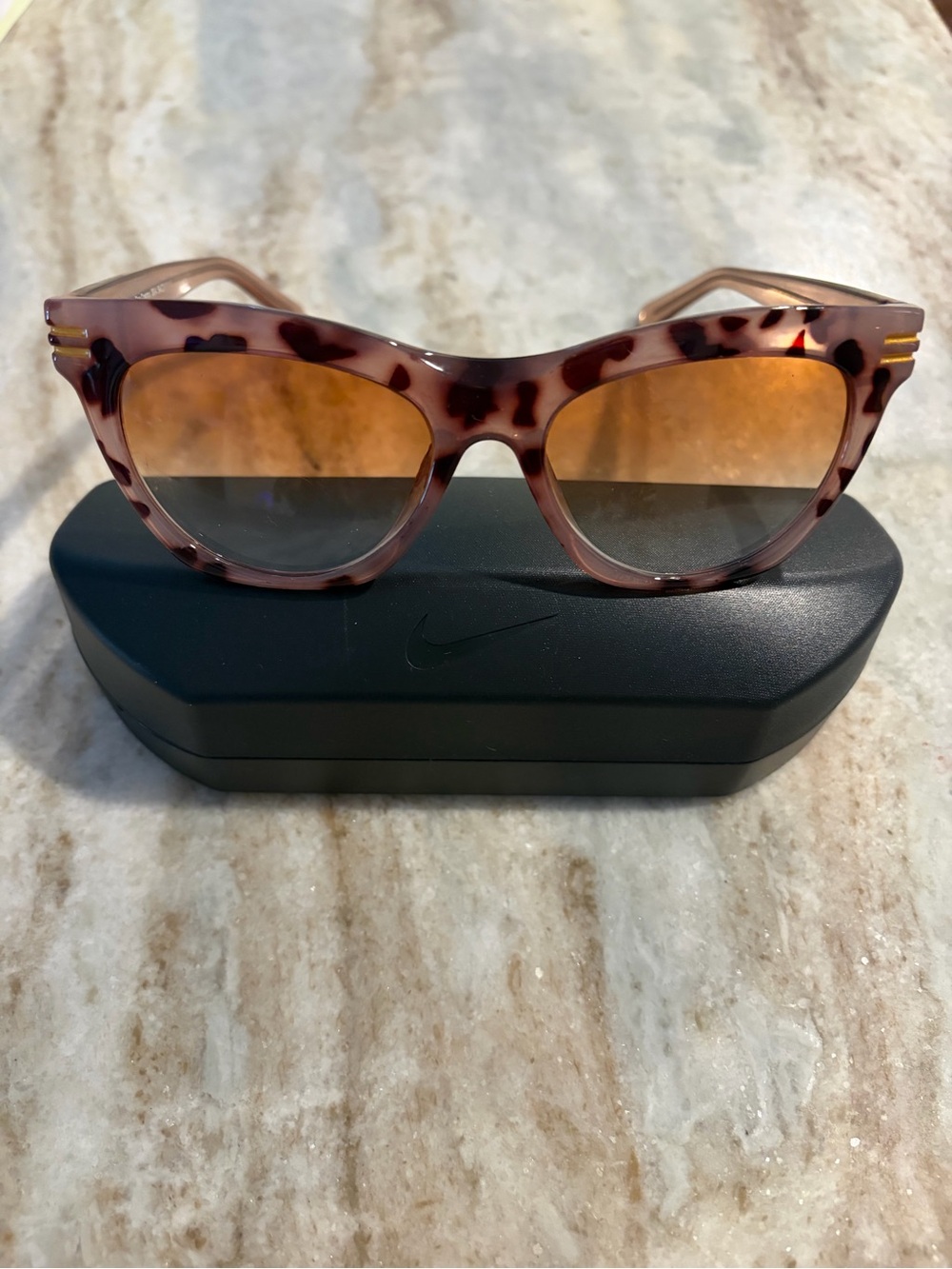 Prive Revaux Tortoiseshell Cat-Eye Sunglasses with Brown Gradient Lenses